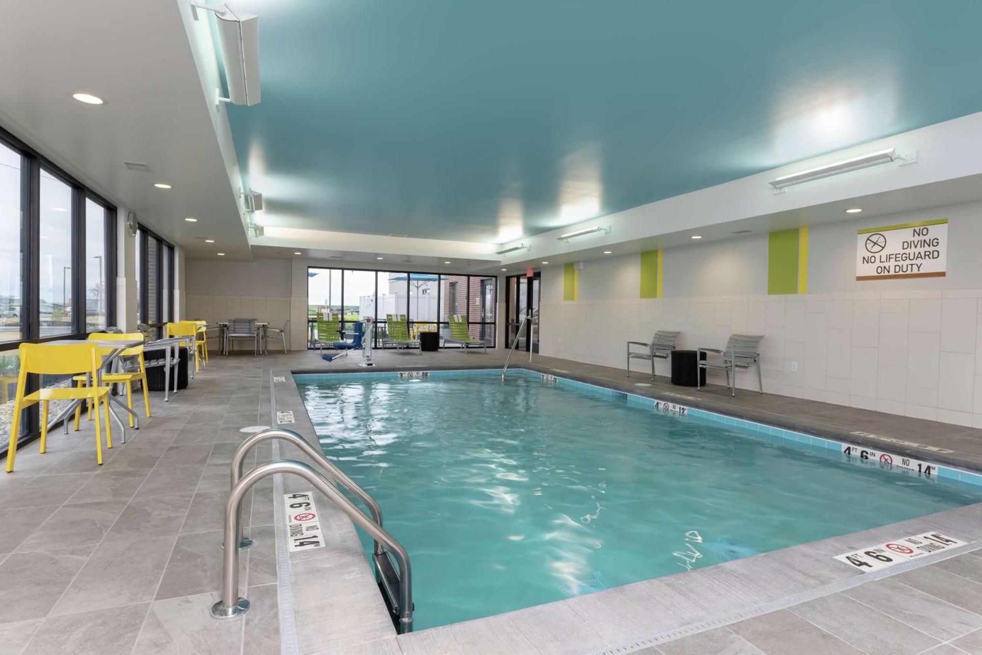 Home2 Suites By Hilton Indianapolis Airport Kültér fotó